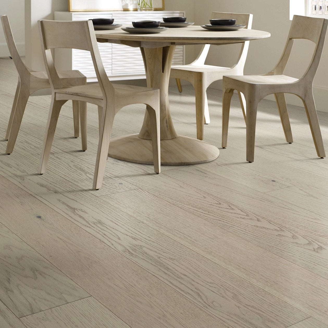 Shaw Exploration Oak SW713-01089 Harbor 6.38" x Random Lengths Engineered Sliced Wire Brushed Oak Hardwood Flooring (30.48 SF/Box)