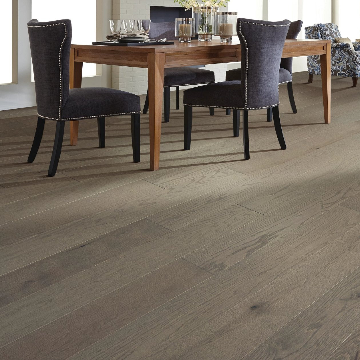 Shaw Exploration Oak SW713-05094 Journey 6.38" x Random Lengths up to 58.56" Engineered Sliced Wire Brushed Oak Hardwood Flooring (30.48 SF/Box)
