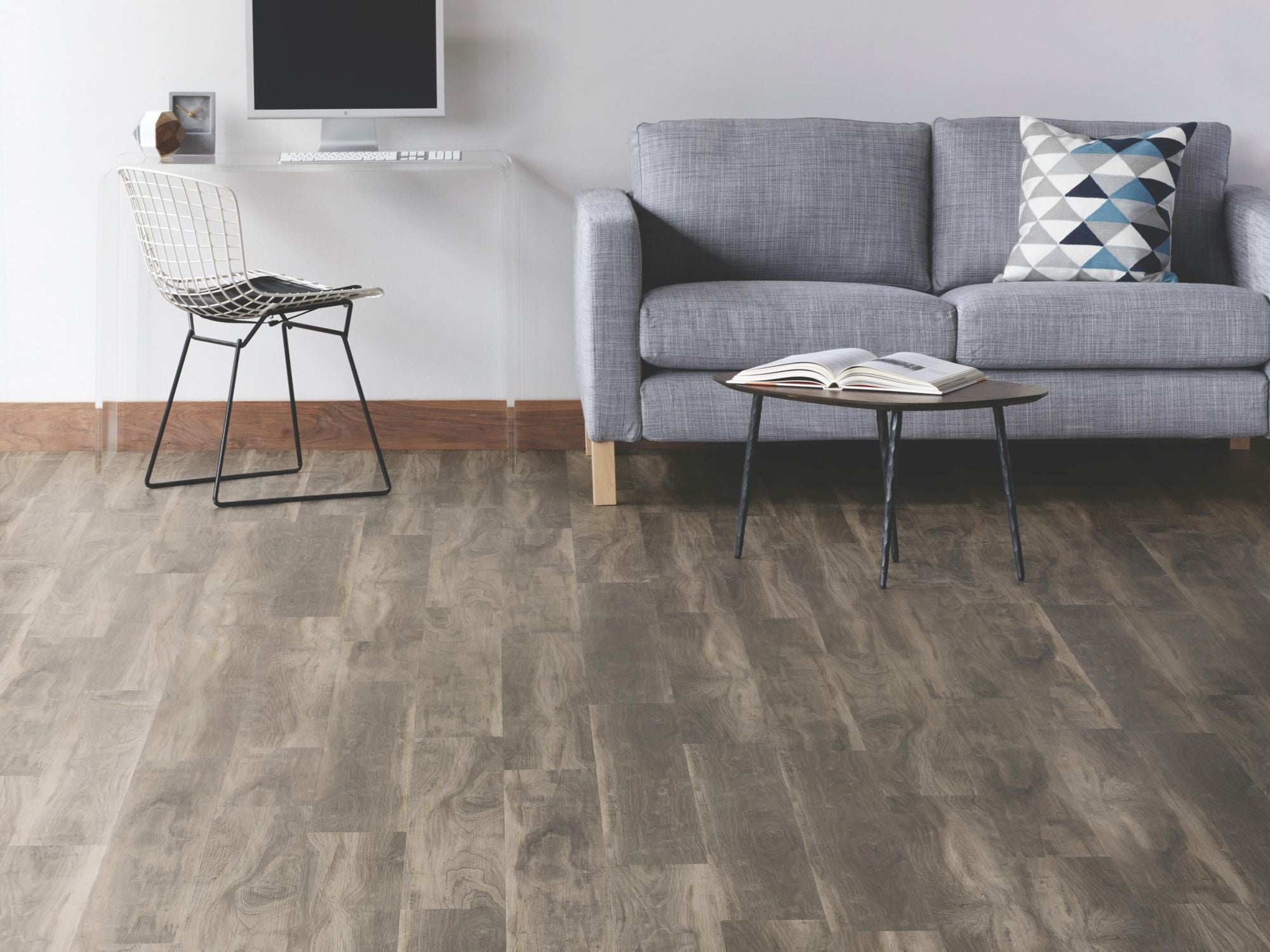 Shaw All American 0799V-00568 Liberty 6" x 48" Vinyl Plank (41.72 SF/Box)