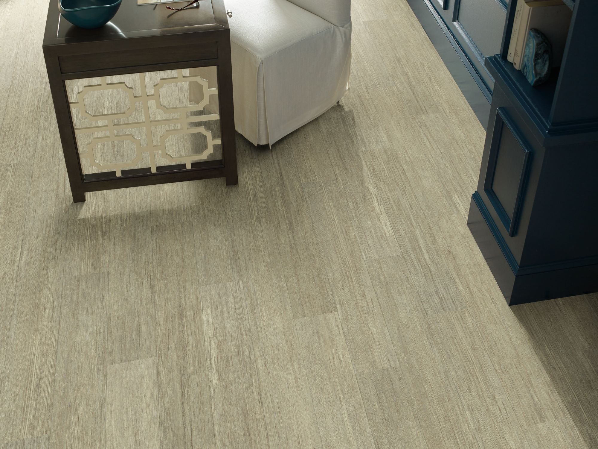 Shaw Uptown Now 20 0833V-00216 Peachtree Street 5.96" x 48" Vinyl Plank (41.72 SF/Box)