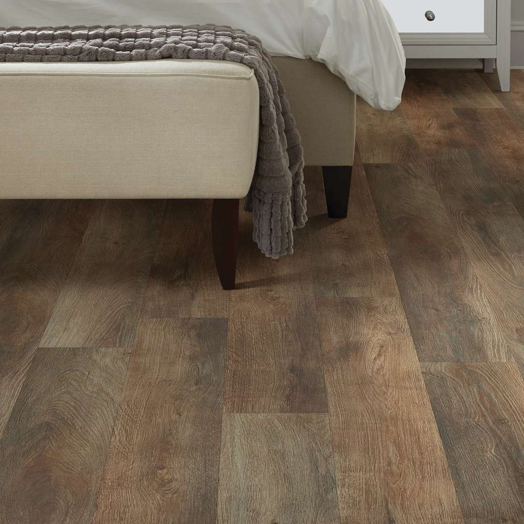 Shaw Floorte Pro Anvil Plus 2032V-07061 Highlight Oak 6.93" x 48.03" SPC Vinyl Flooring (27.73 SF/Box)