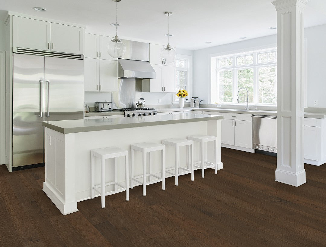 Mohawk UltraWood Select Crosby Cove WED16-02 Carob Hickory Engineered Hardwood 7" X 81" (33.54 SF/Box)