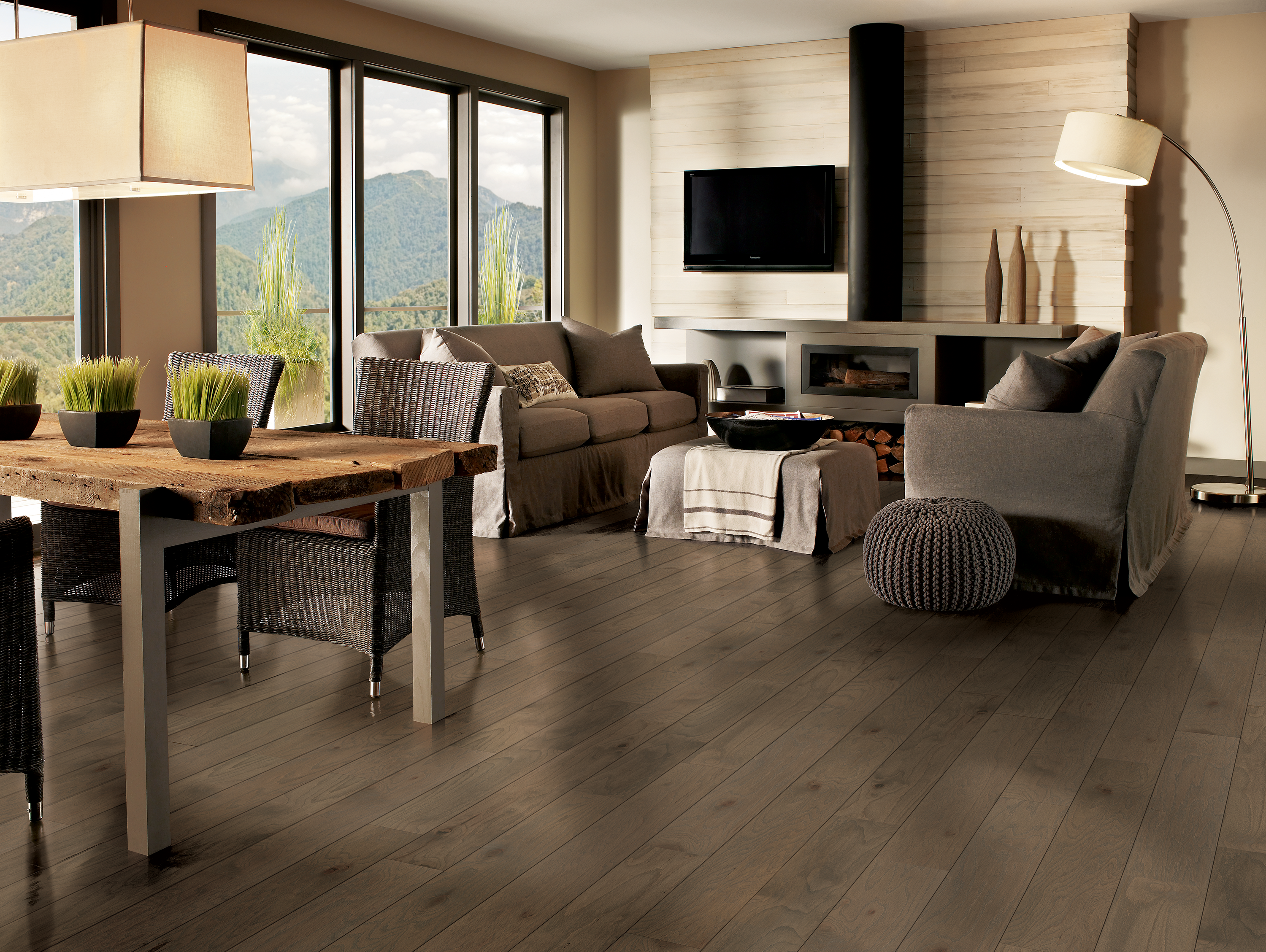 Bruce Engineered Hardwood Flooring Red Oak American Honor Wind Haven 6 1/2" EKAH72L08SEE