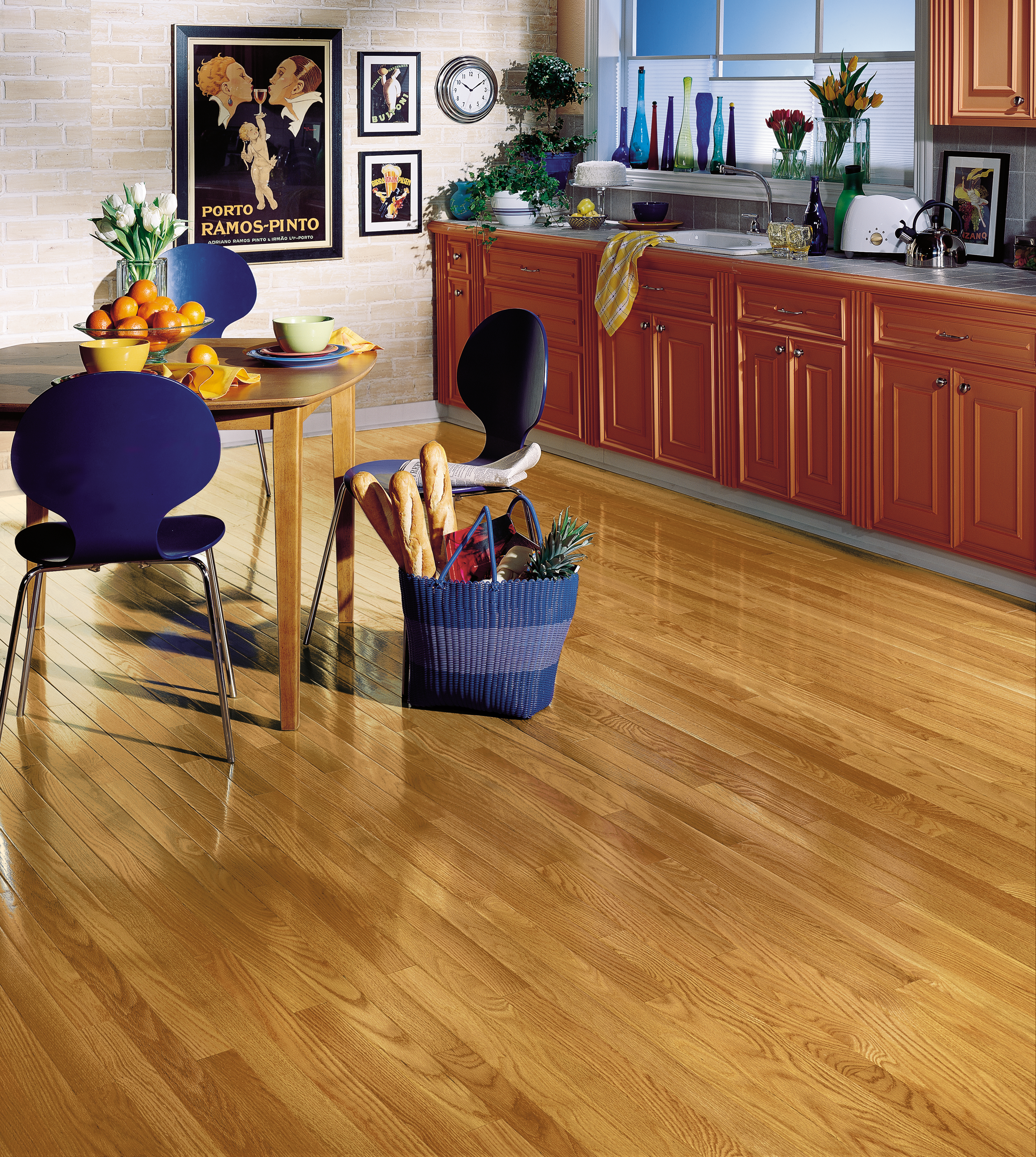 Bruce Solid Hardwood Flooring Oak Dundee Spice 2 1/4" CB214
