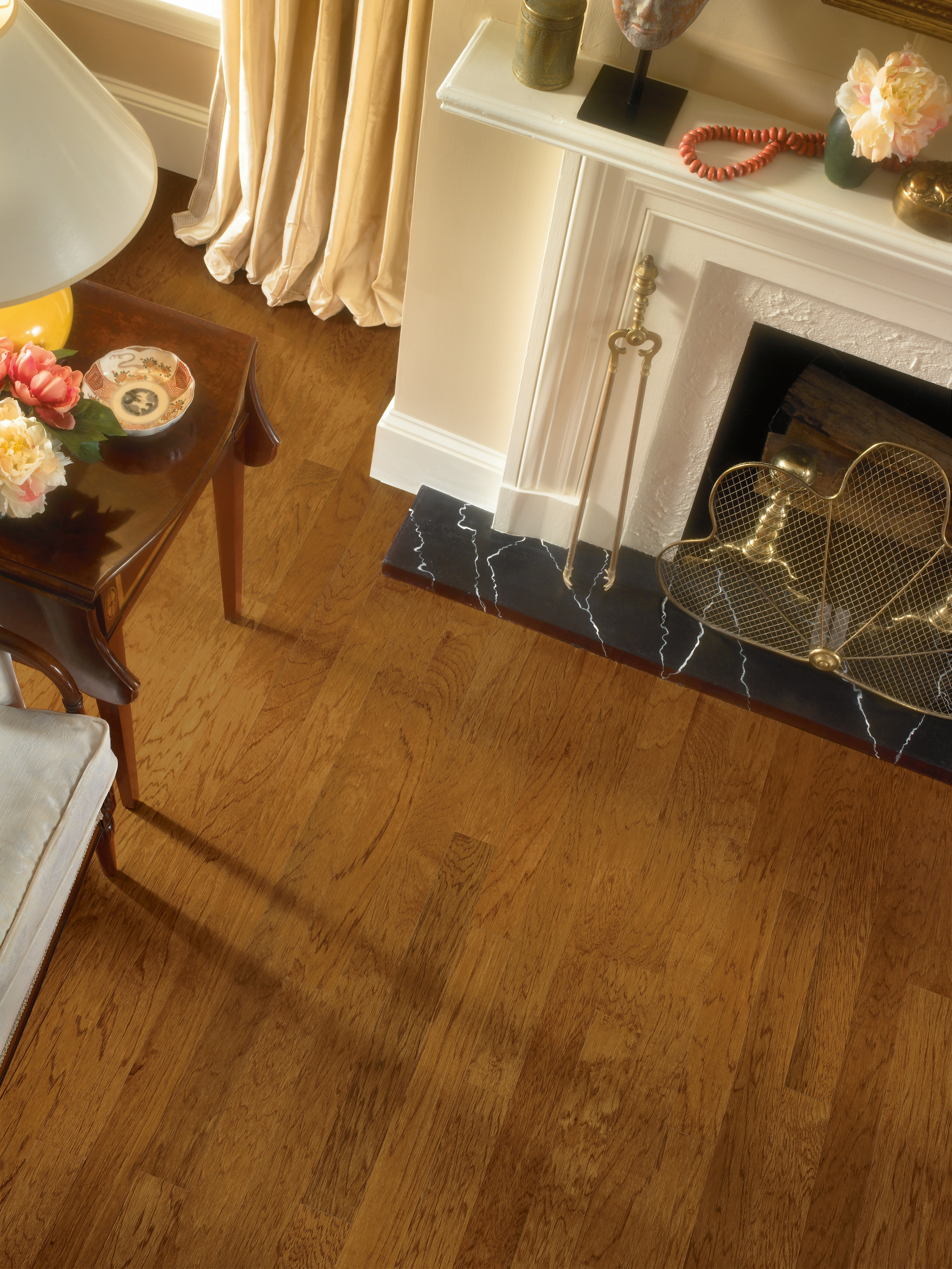 Bruce Engineered Hardwood Flooring Hickory Turlington Lock&Fold Falcon Brown 3" EHK84LGEE